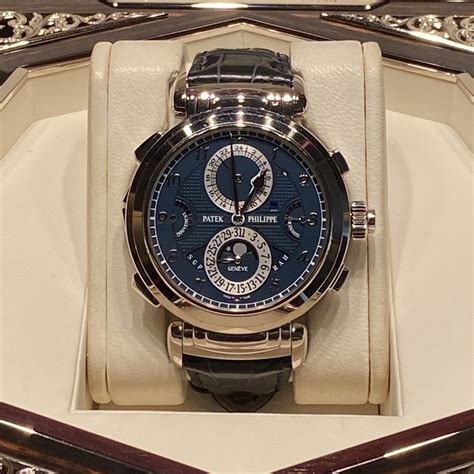 patek philippe 6300g-010|pp 6300.